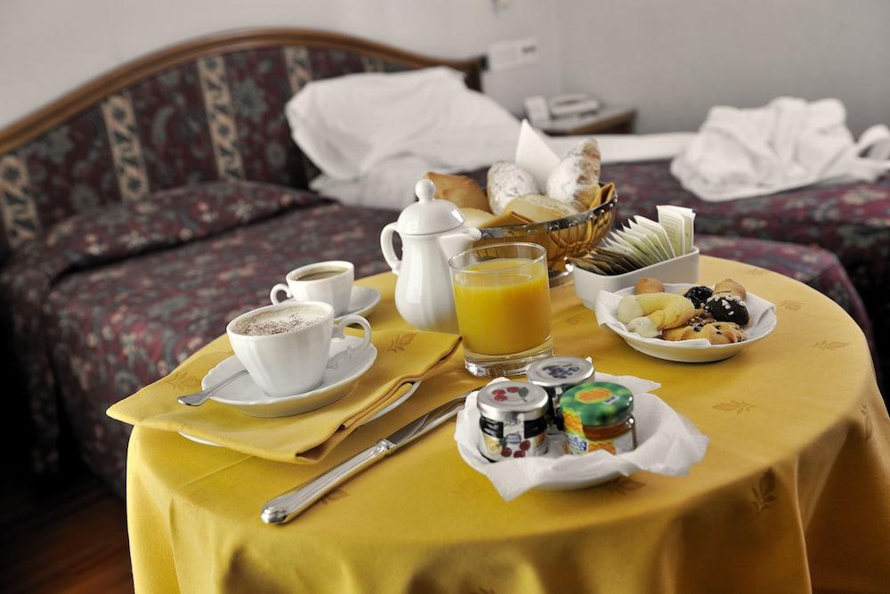 Plaza Hotel Perúgia