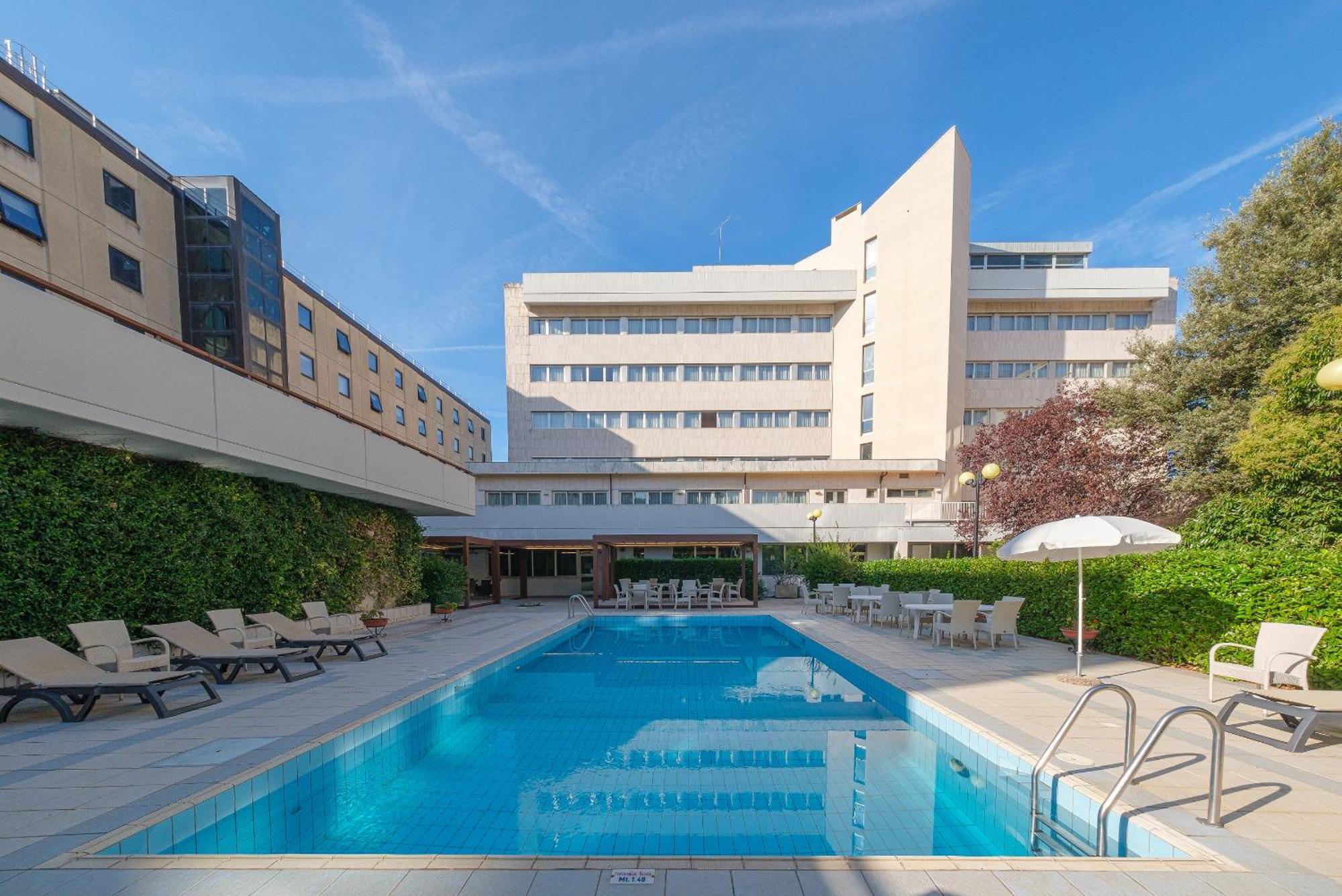 Hotel Plaza